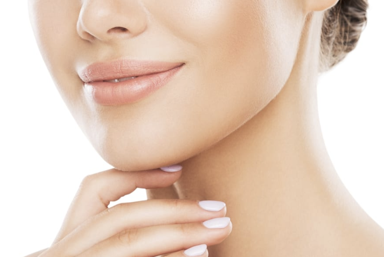Profil de visage illustrant la ligne du menton et de la jawline